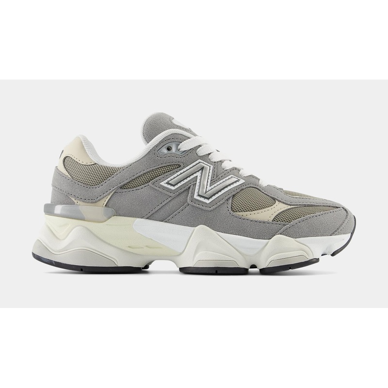 9060 Grade School Lifestyle Shoes (Light Grey/White)