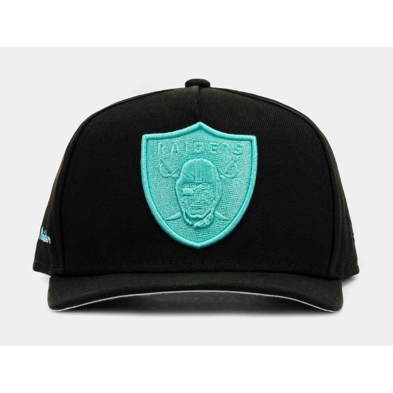 Exclusive Las Vegas Raiders Curved Mint 950AF Snapback Mens Hat (Black/Mint)