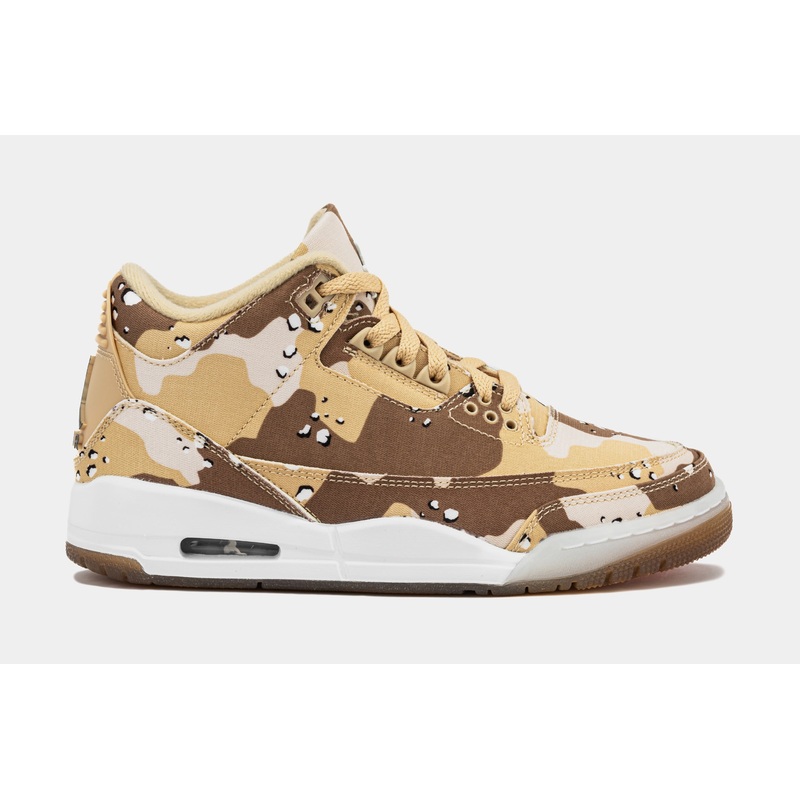 Air Jordan 3 Retro Tex Desert Camo Womens Lifestyle Shoes (Driftwood/Sail/Hemp)