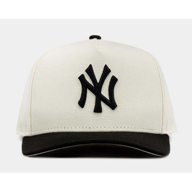 Exclusive New York Yankees 2 Tone 950AF Snapback Mens Hat (Black/Beige)